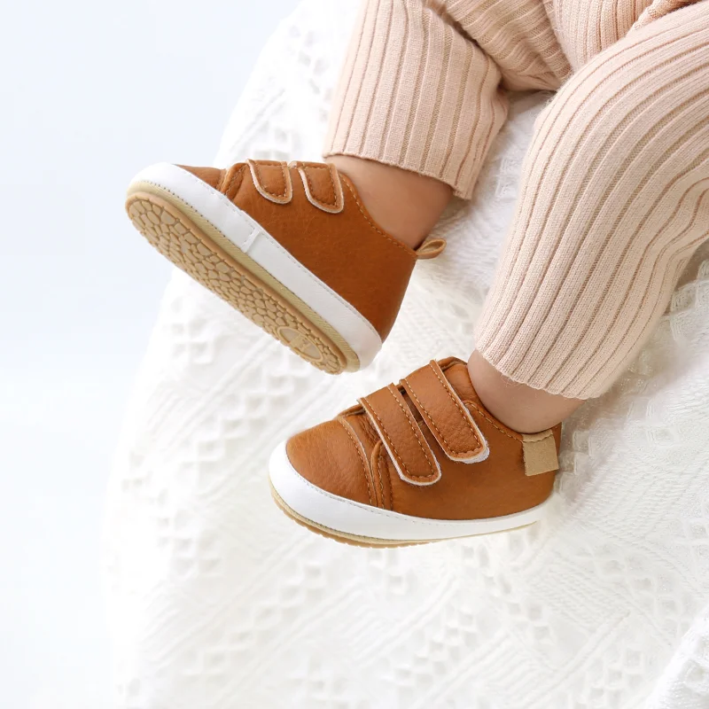 Quando meu bebê deve começar a usar sapatos?插图