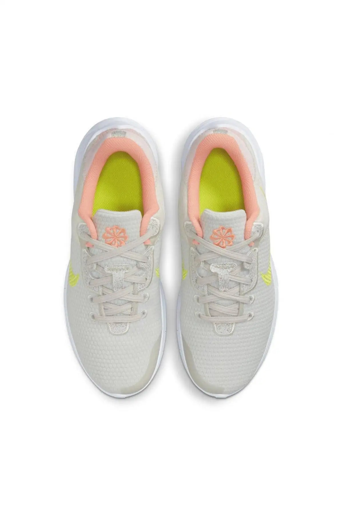 Unleash Your Potential with Women’s Nike Flex Shoes插图1