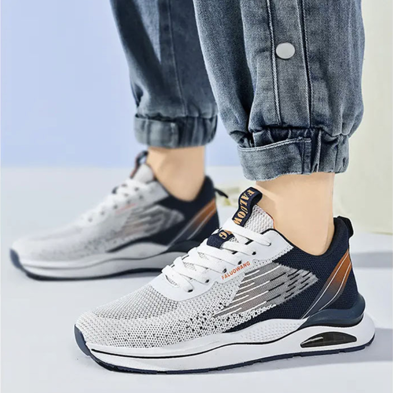 Discovering Comfort: Most Comfortable Casual Shoes For Men插图3