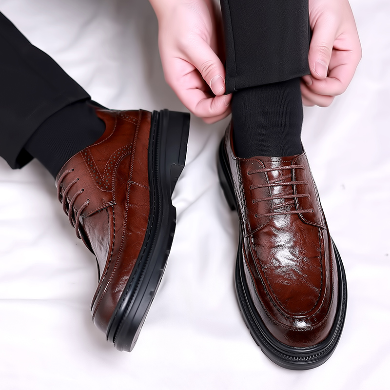 Timeless Sophistication: Men’s Brown Casual Shoes插图4