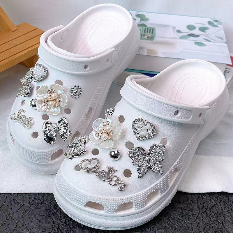 accessories for crocs shoes