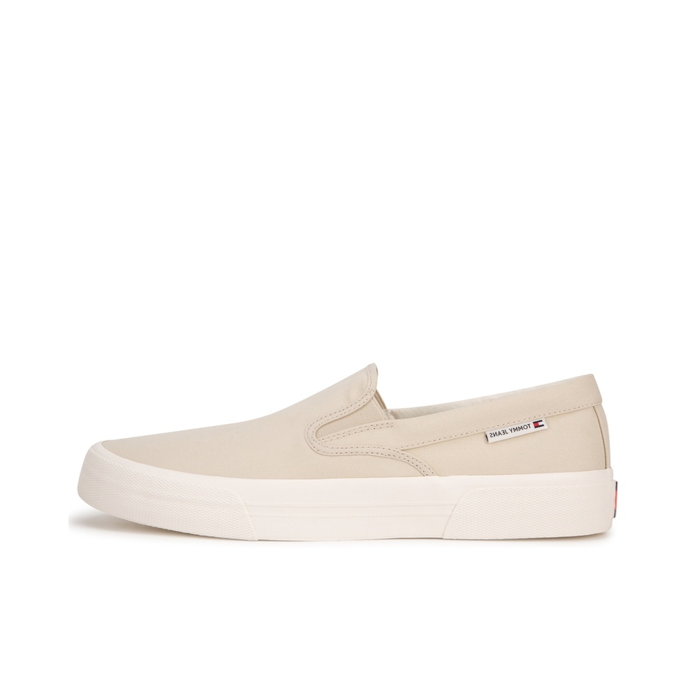 tommy bahama tennis shoes