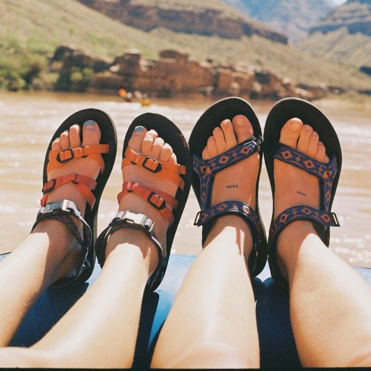 best sandal for walking