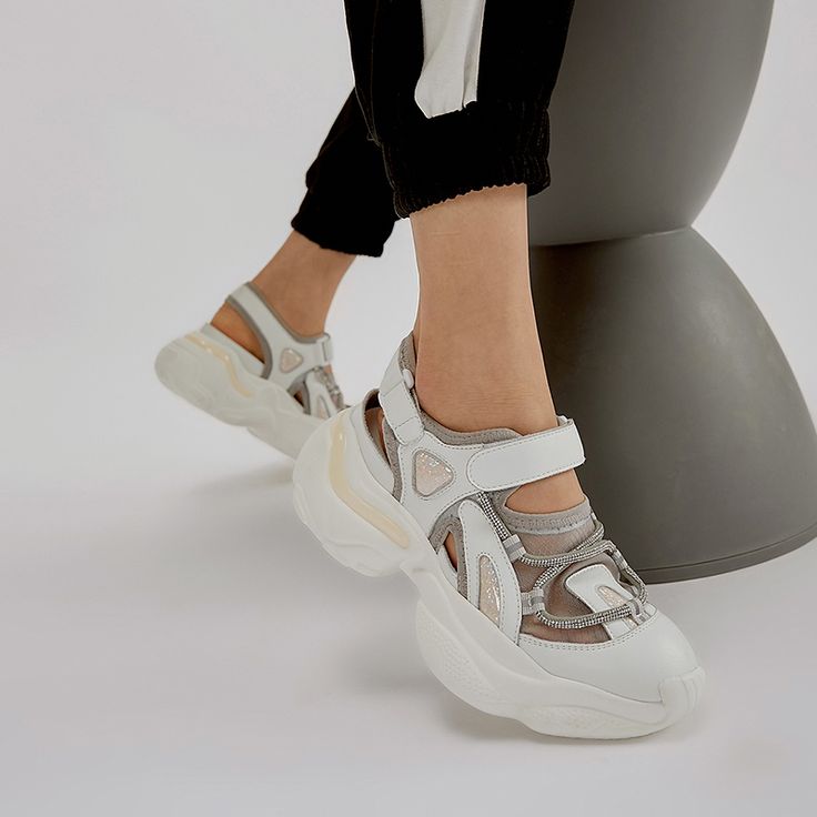 sandal sneakers