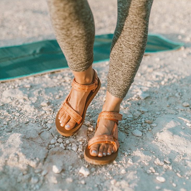 best sandal for walking