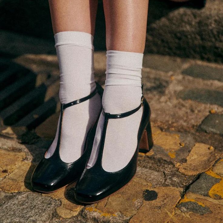 t strap mary jane shoes