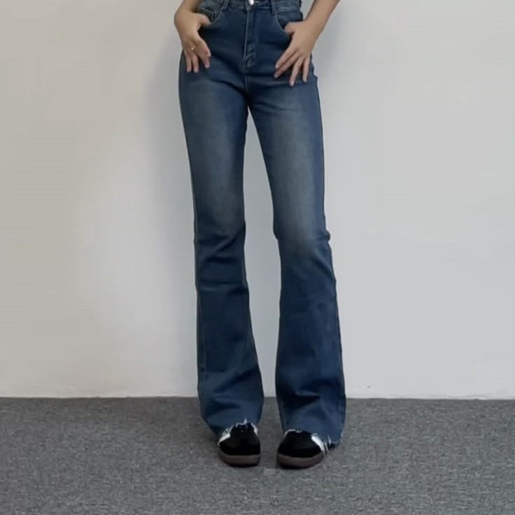 what shoes to wear with jeans