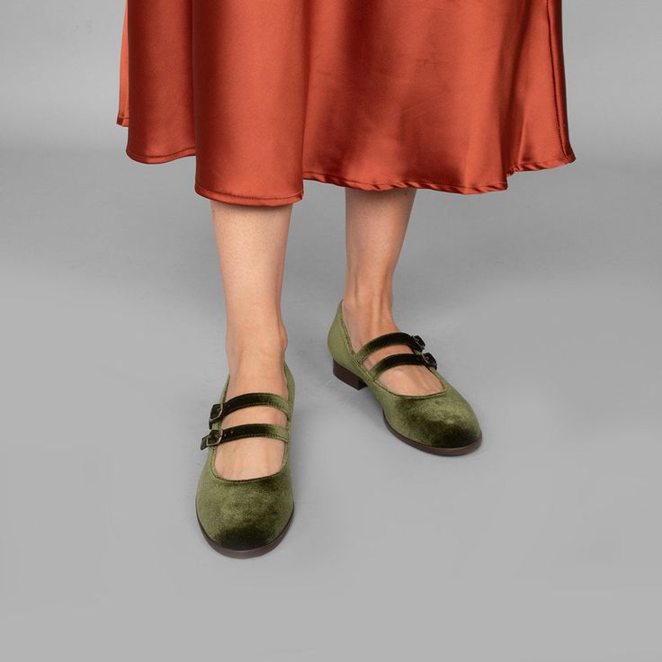 velvet mary jane shoes