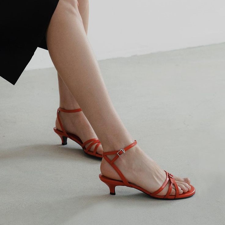 kitten heel sandals