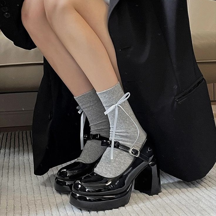 chunky mary jane platform shoes