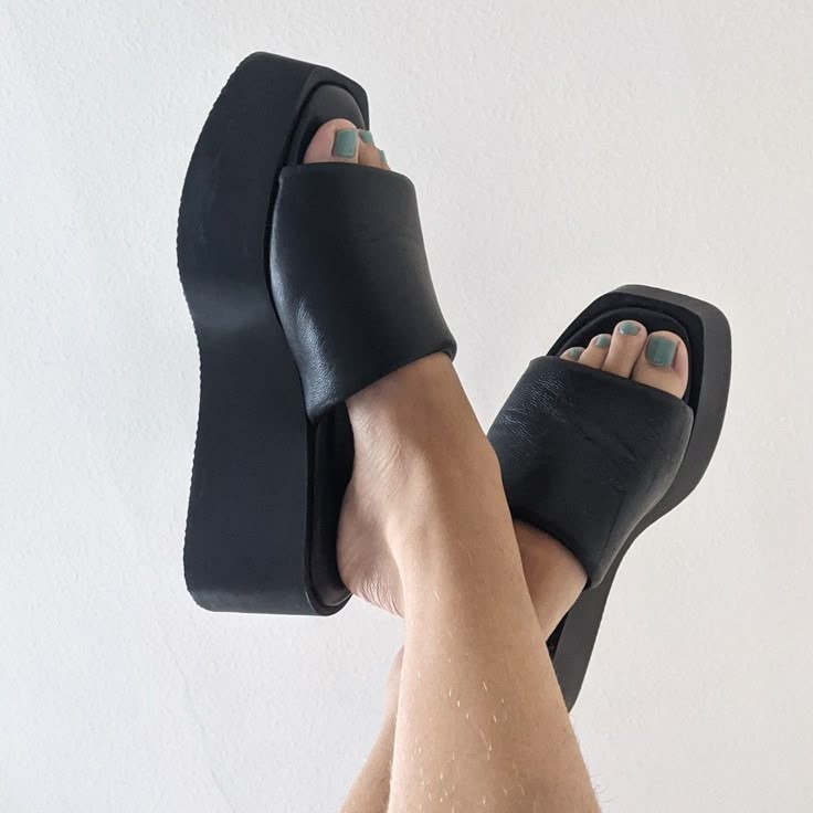 platform flip flop