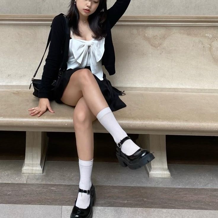 aesthetic outfits with mary jane shoes