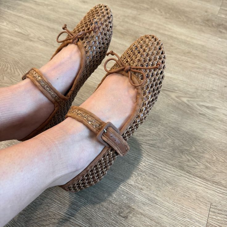 woven mary jane shoes