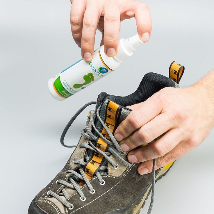 how to fix stinky shoes
