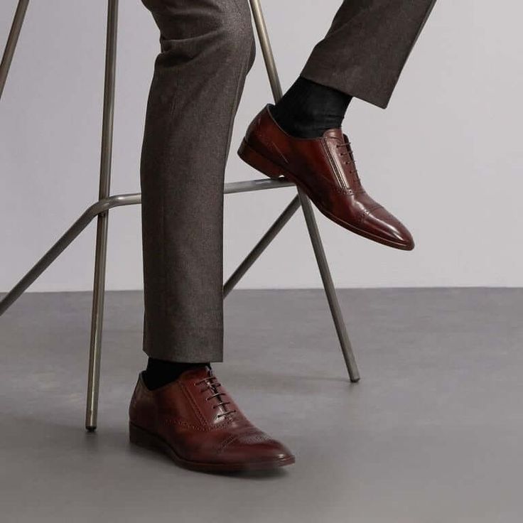 how to clean dress shoes