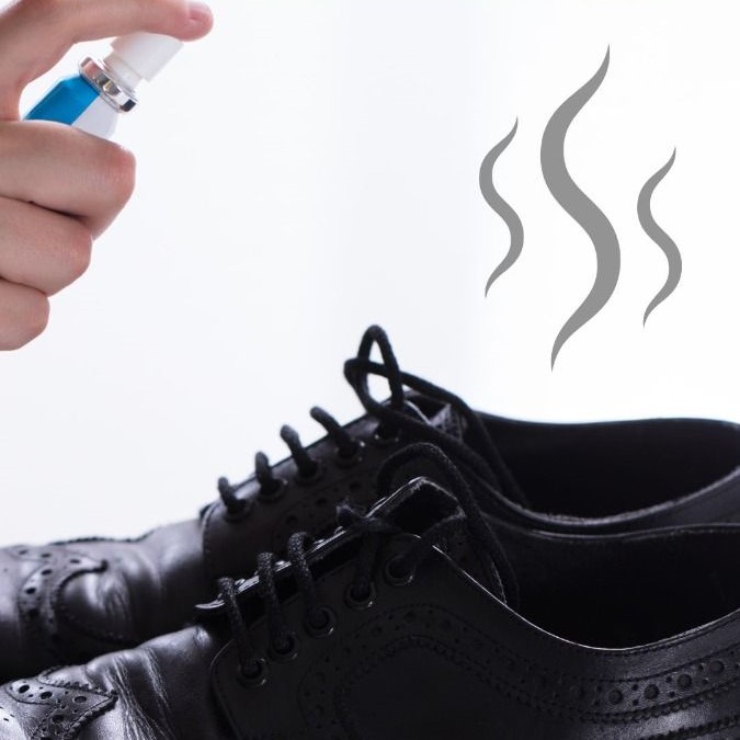 how to fix stinky shoes