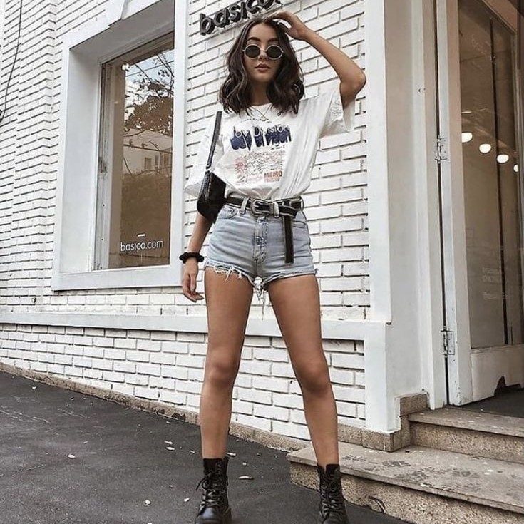 shorts and boots outfit ideas