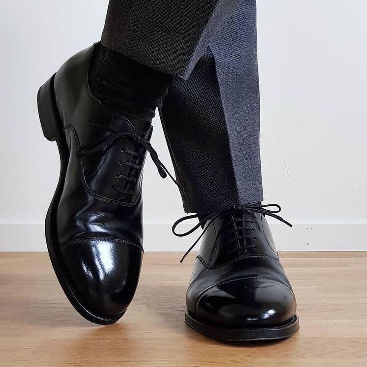 what are derby shoes