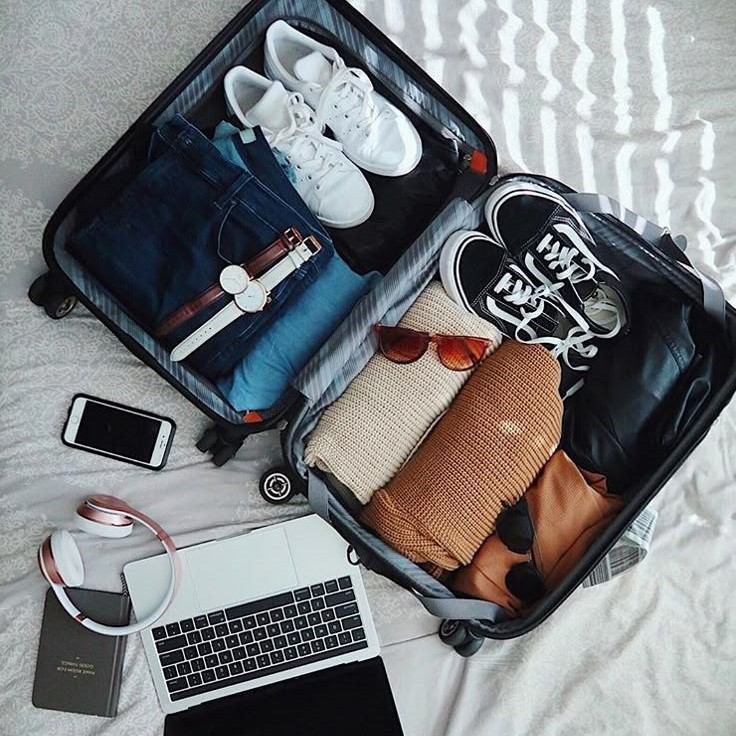 how to pack shoes in suitcase