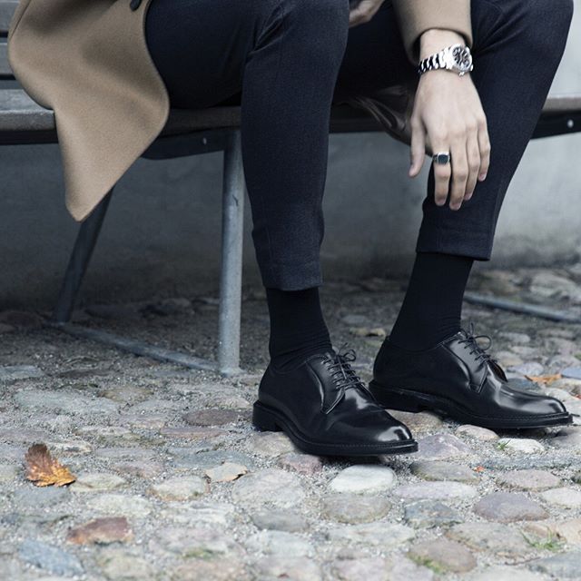 what are derby shoes