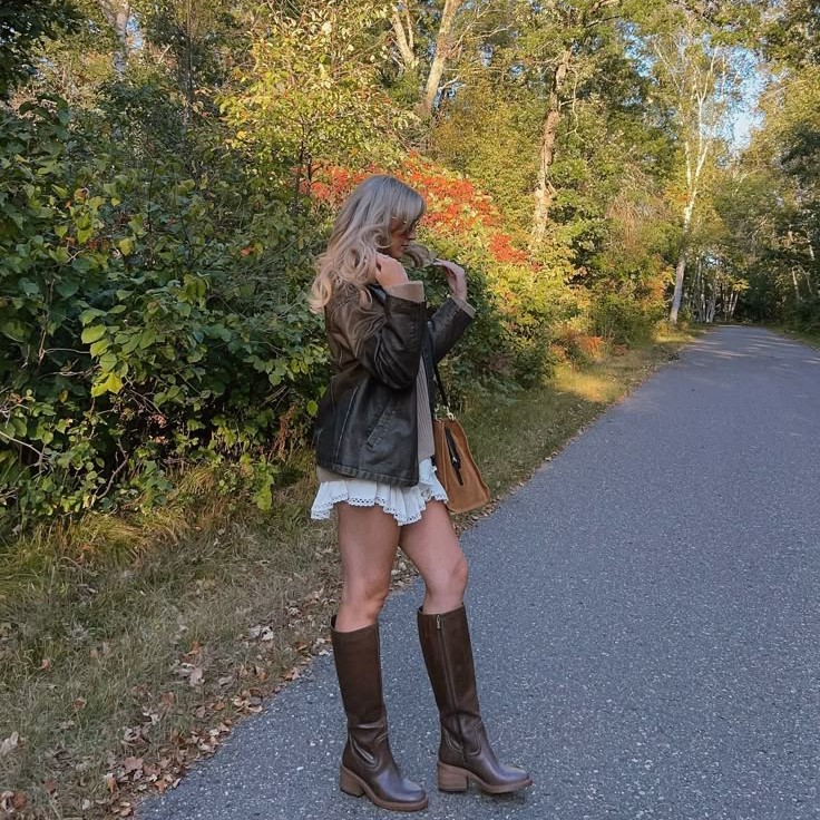 skirt and boots outfit