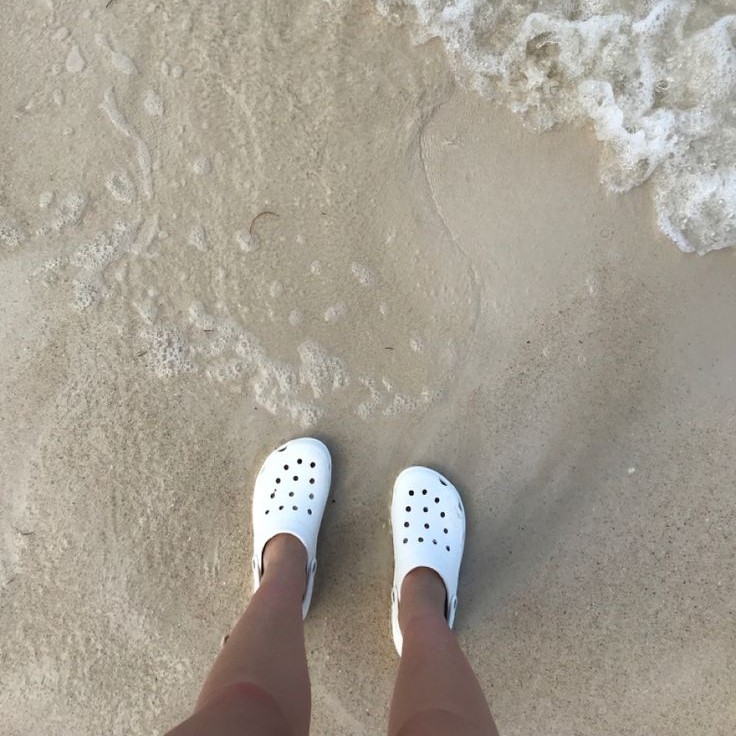 crocs beach shoes