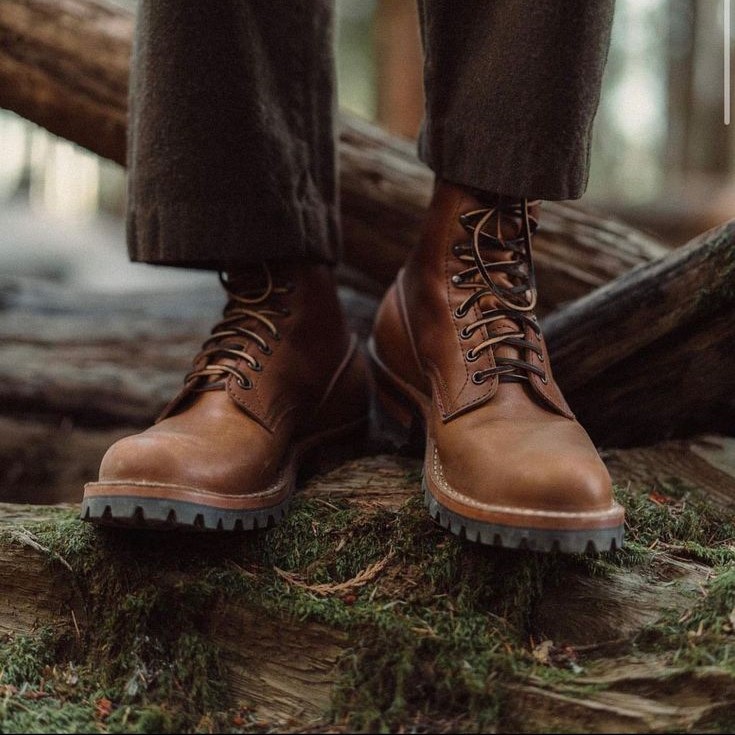 brown boots men outfit