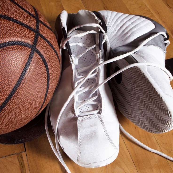how to clean basketball shoes