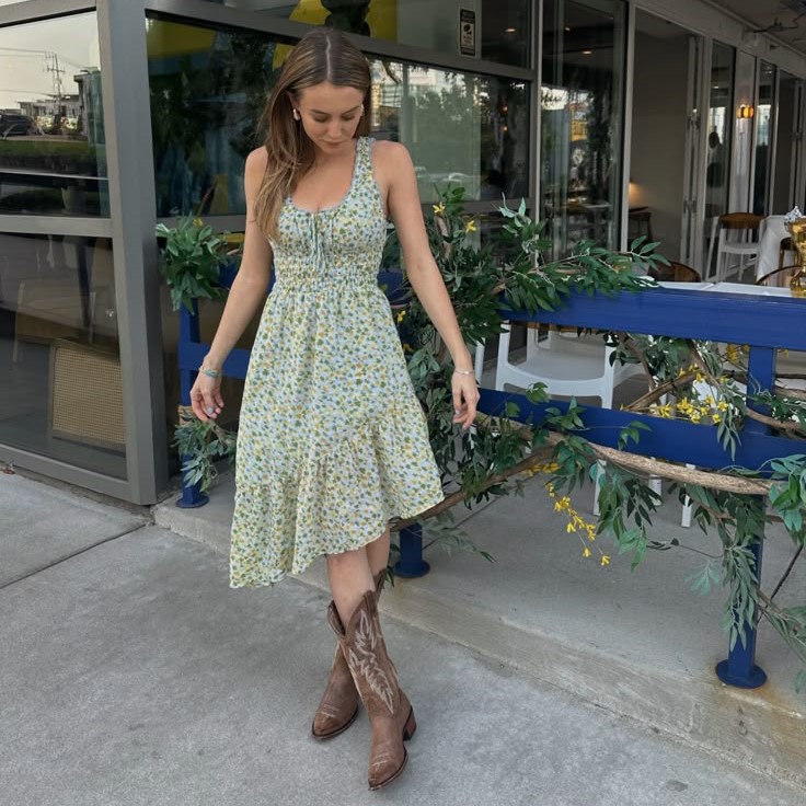 cowboy boots outfit