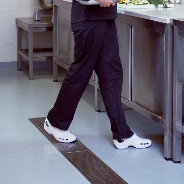 what are the best shoes for nurses