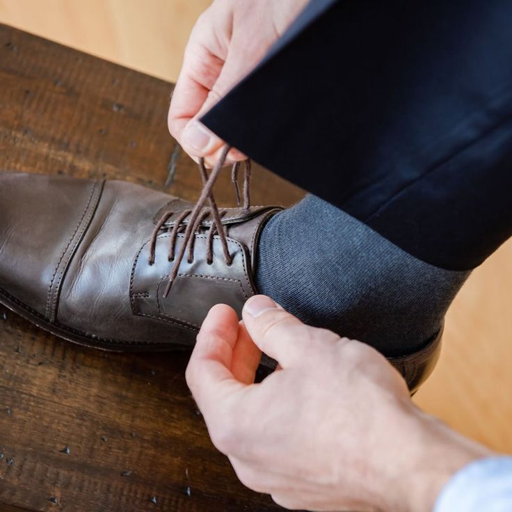 how to lace up dress shoes