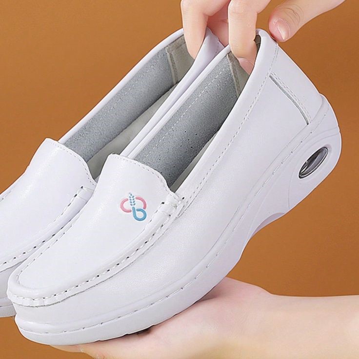 what are the best shoes for nurses