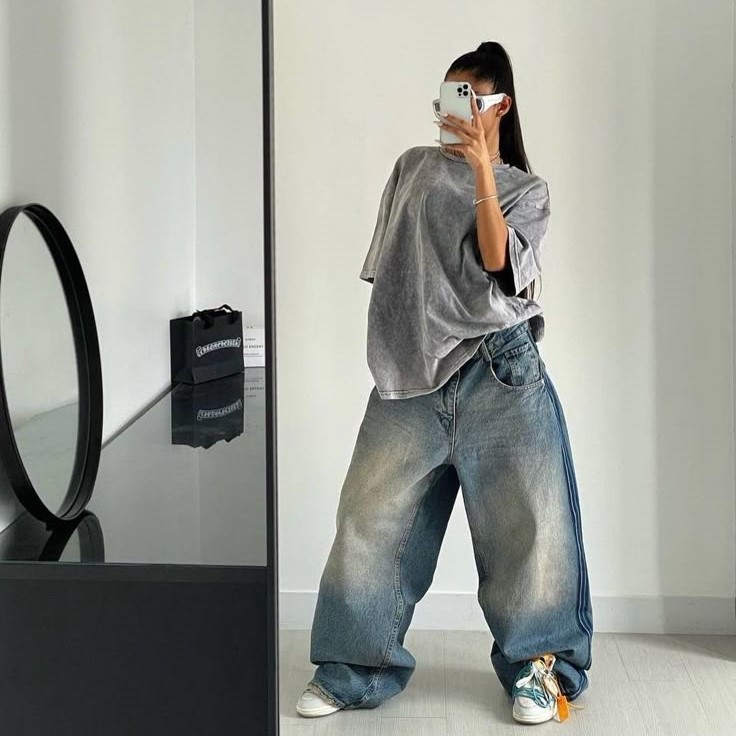 what shoes to wear with cargo pants