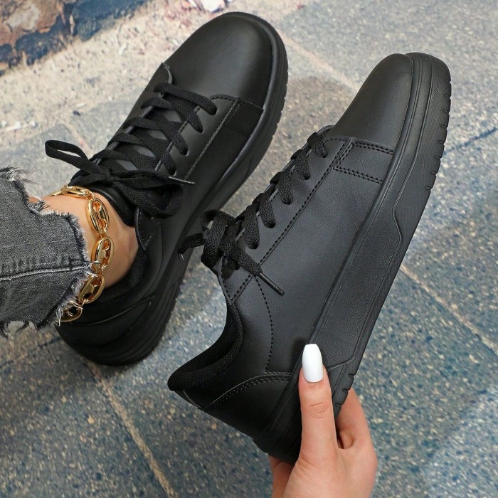 women's black sneakers