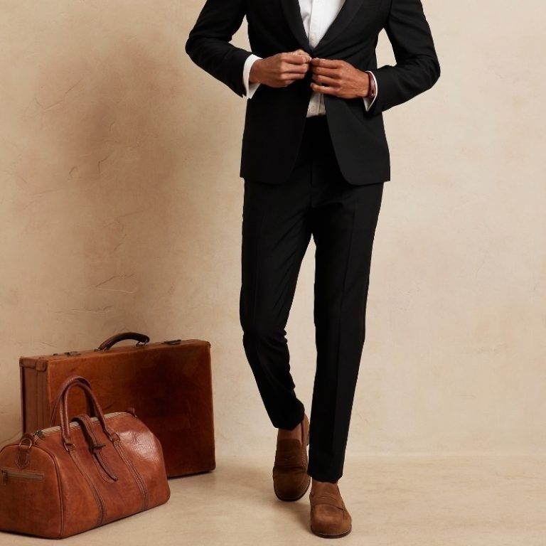 can i wear brown shoes with a black suit