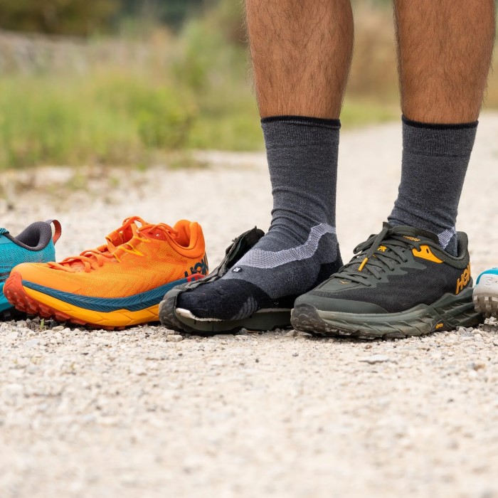 mens trail running shoes