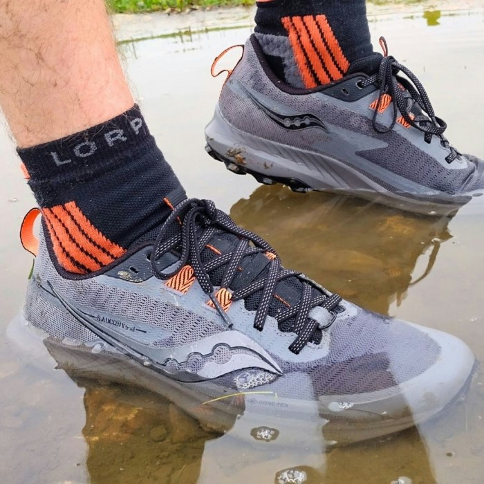 waterproof trail running shoes