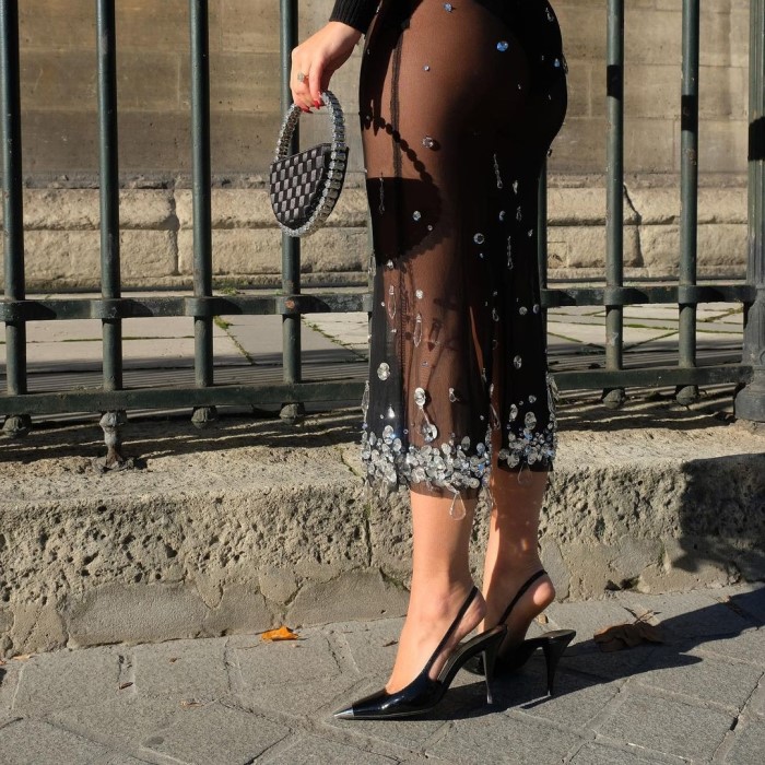 how to walk in heels