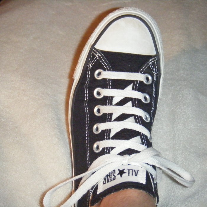 how to lace skate shoes