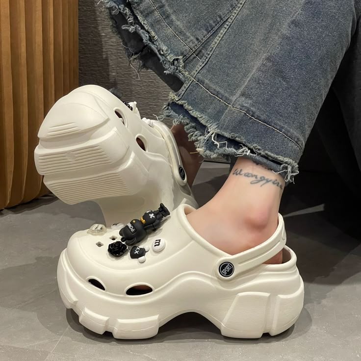 crocs shoes for women