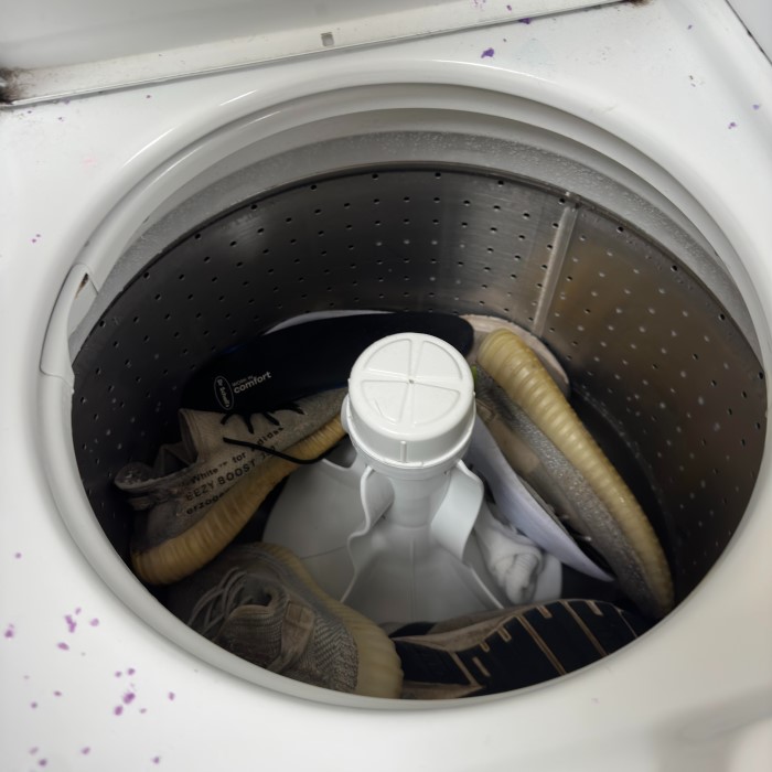 can you wash shoes with clothes