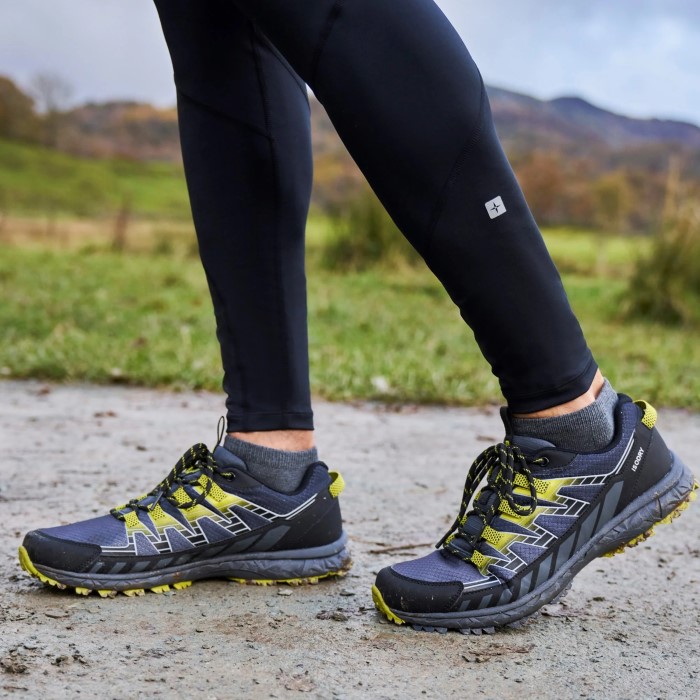 waterproof trail running shoes