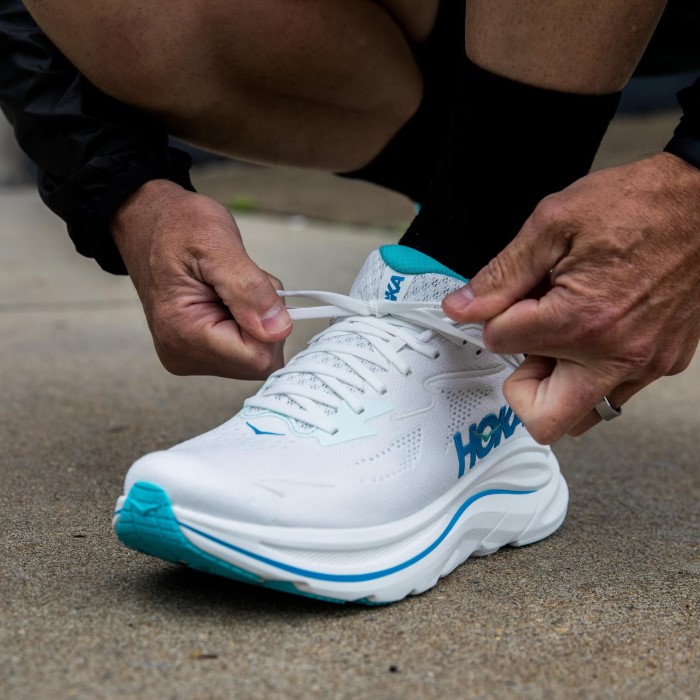 running shoes with wide toe box