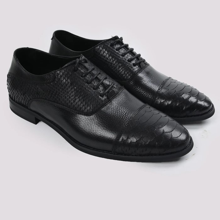 black lace shoes
