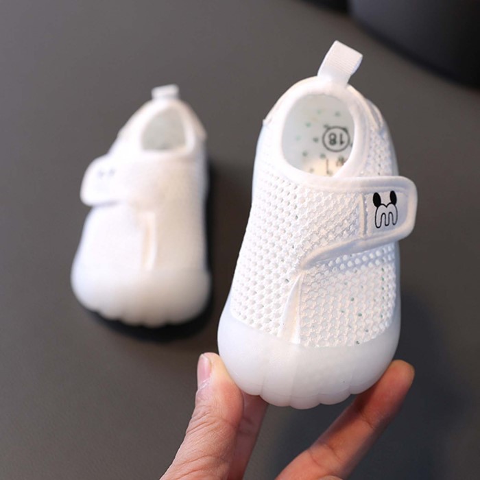 barefoot toddler shoes