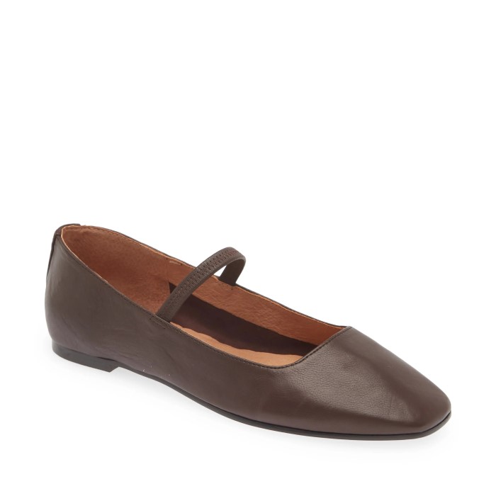 brown ballet flat