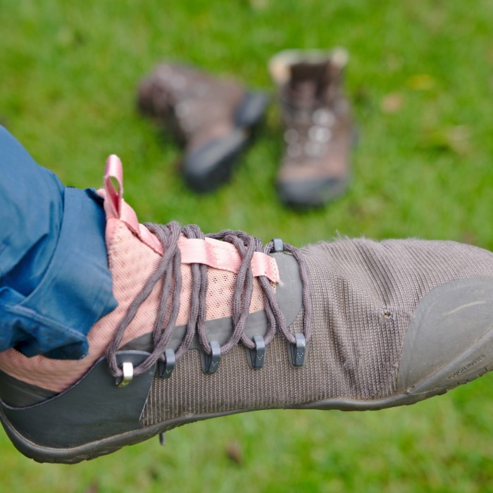 hike barefoot shoes
