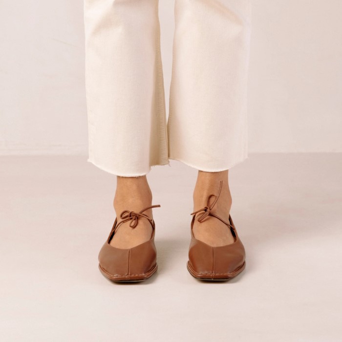 square toe ballet flat