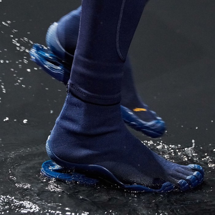 balenciaga barefoot shoes