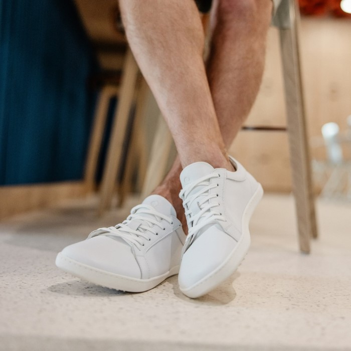 barefoot casual shoes